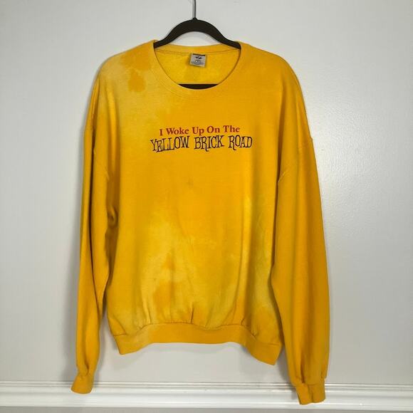 I Woke Up On The Yellow Brick Road Custom Wizard of Oz Vintage Sweatshirt XL - Picture 1 of 8